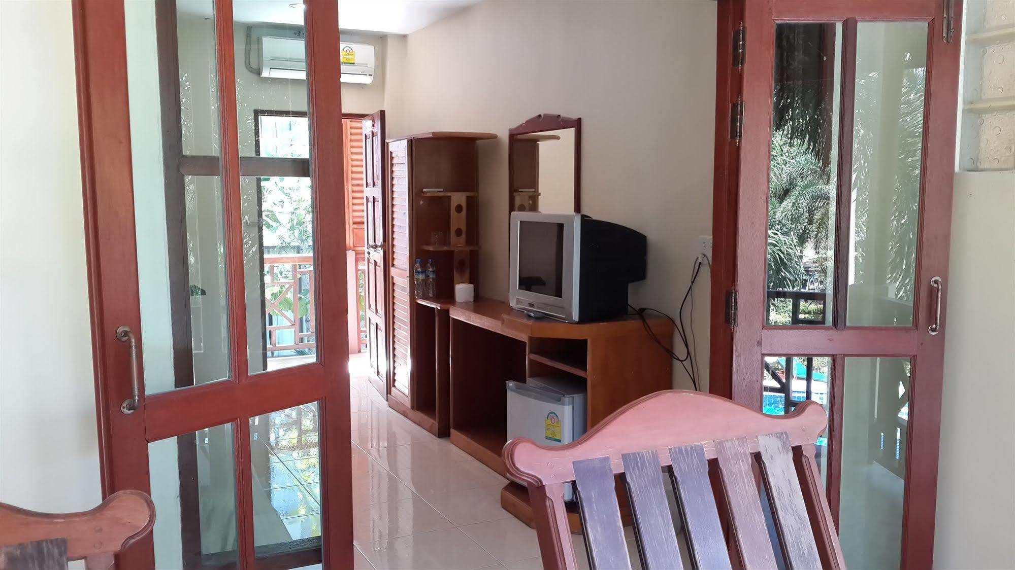 Rattana Guesthouse & Bungalow Παραλία Σαγουένγκ Εξωτερικό φωτογραφία