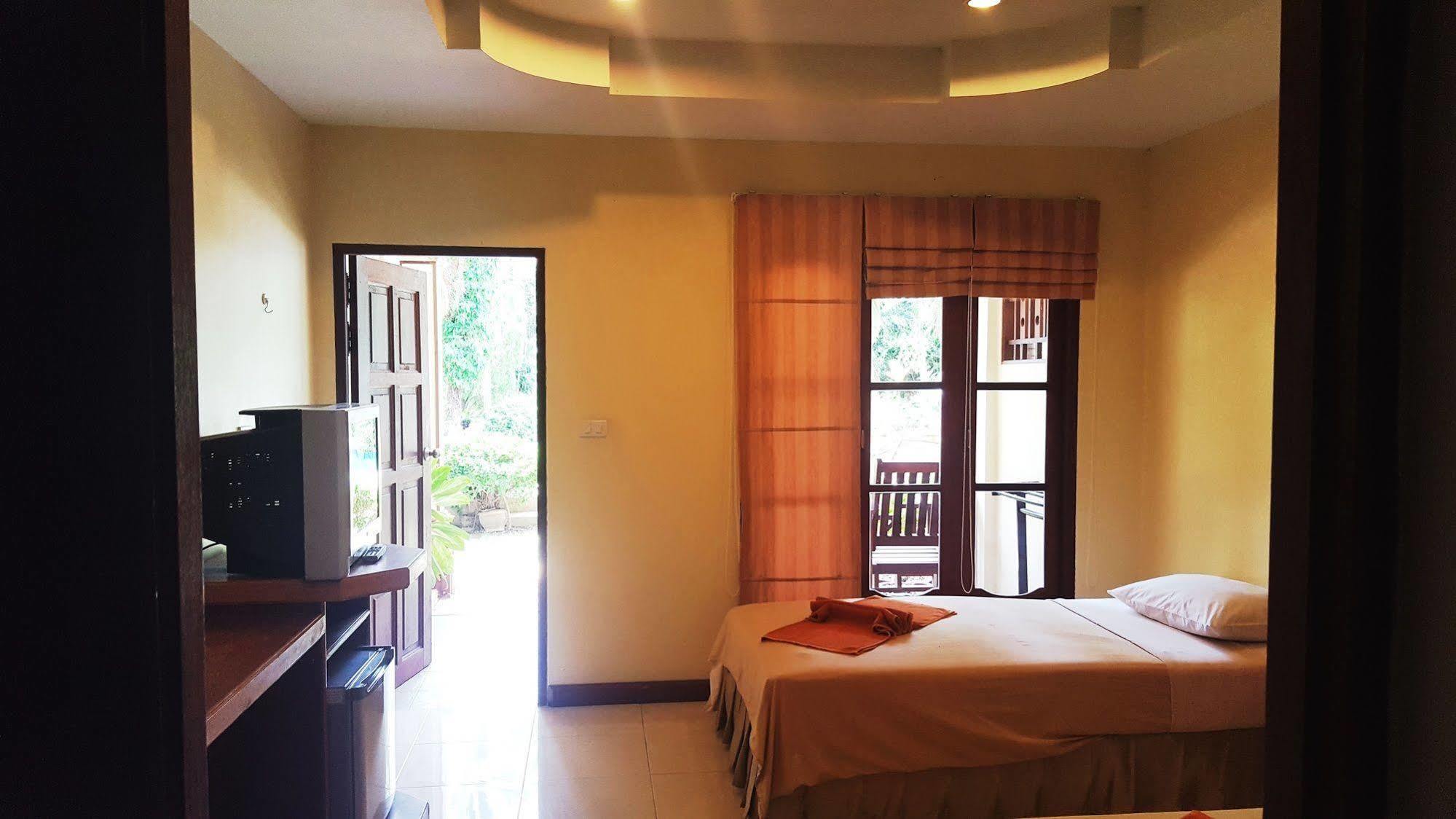 Rattana Guesthouse & Bungalow Παραλία Σαγουένγκ Εξωτερικό φωτογραφία