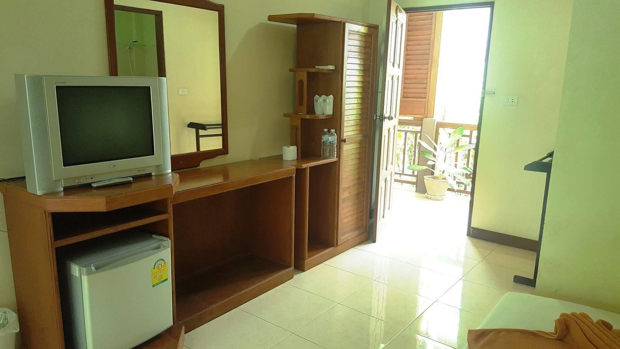 Rattana Guesthouse & Bungalow Παραλία Σαγουένγκ Εξωτερικό φωτογραφία